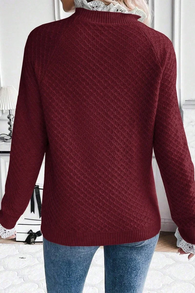 Pull Femme Bordeaux avec Détails en Dentelle Contrastée – Image 3